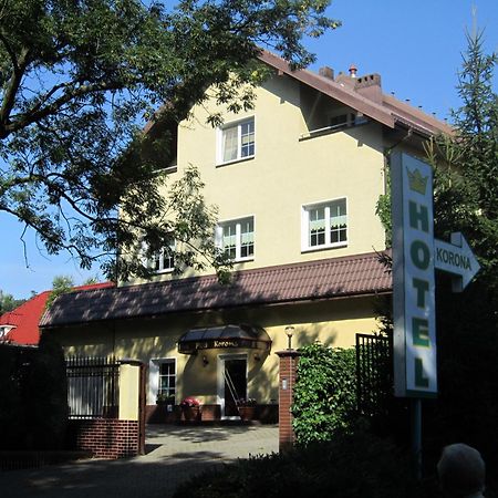 Hotel Korona ซูบีเซ ภายนอก รูปภาพ